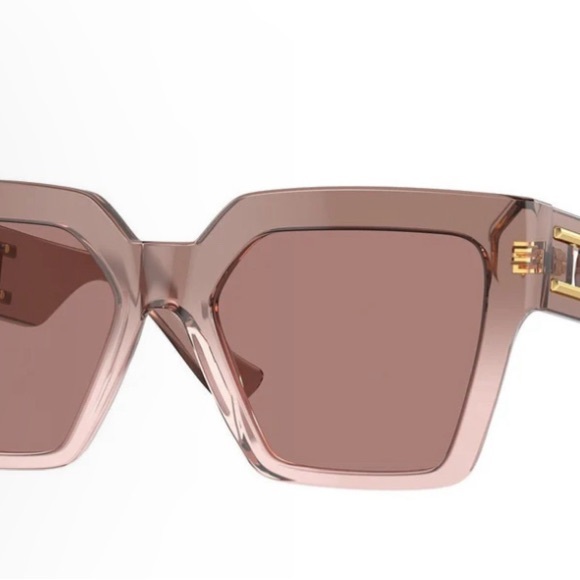 NIB Versace sunglasses - Picture 4 of 10